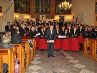 Koncert Pieśni Pasyjnej i Pokutnej w wyk. Chórów Ziemi Biłgorajskiej w Korytkowie Dużym