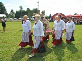 Gminno - Parafialne Dożynki w Gromadzie 2014