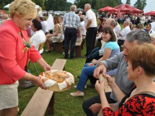 Gminno - Parafialne Dożynki w Gromadzie 2014