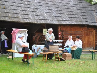 Zespół z Bidaczowa na Nocy Kultury w Biłgoraju