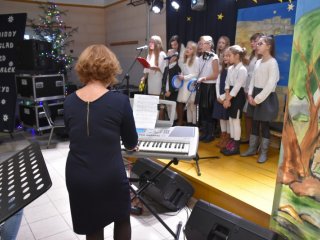 XII Gminny Przegląd Kolęd i Pastorałek w Hedwiżynie 2016