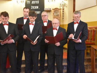  	Koncert Chórów Ziemi Biłgorajskiej w Korytkowie Dużym