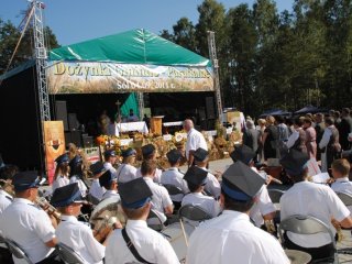 Dożynki Gminno - Parafialne Sól 2011