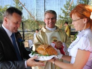 Dożynki Gminno - Parafialne Sól 2011