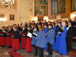 Chóry Ziemi Biłgorajskiej zaśpiewały w Korytkowie Dużym po raz piąty.