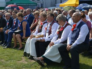 Zespół „Czeremcha” na Dożynkach Powiatu Biłgorajskiego w Księżpolu