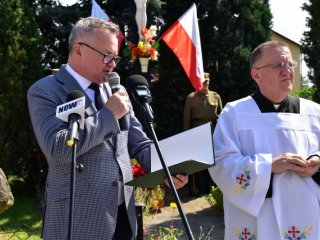 Gminny Dzień Walki i Męczeństwa Wsi Polskiej w Dąbrowicy