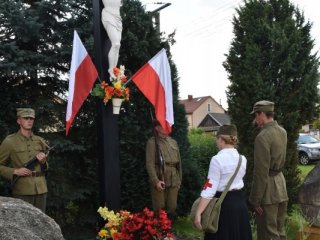 Gminny Dzień Walki i Męczeństwa Wsi Polskiej w Dąbrowicy