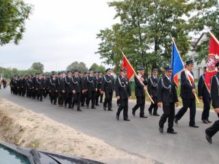 Jubileusz 85-lecia i wręczenie sztandaru Jednostce OSP w Korytkowie Dużym