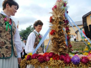 Dożynki Gminno - Parafialne w Bukowej 2012 