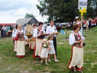 Dożynki Gminno - Parafialne w Bukowej 2012 