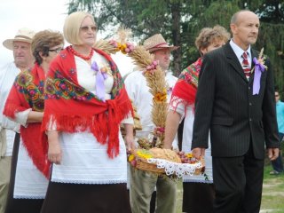 Dożynki Gminno - Parafialne w Bukowej 2012 