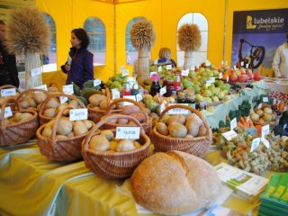 Gmina Biłgoraj na Ogólnopolskich Dożynkach Prezydenckich 2012 w Spale