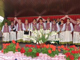 Festiwal Piosenki Miłosnej i Nadanie Imienia dla zespołu śpiewaczego w Dereźni, VII Lato na Żurawinowym Szlaku oraz Razem Możemy Więcej w Ciosmach