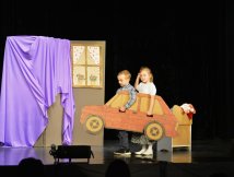 Teatrzyk szkolny z Gromady wśród laureatów 24. Powiatowego Przeglądu Teatrów Dziecięcych i Młodzieżowych w Tarnogrodzie