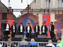 BASZTA dla Męskiego Zespołu śpiewaczego z Bukowej podczas 57. OFKiŚL w Kazimierzu