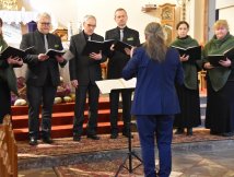 Chóry Ziemi Biłgorajskiej koncertowały w Korytkowie Dużym