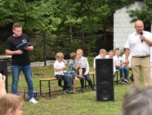 Zespół "Zorza" z Dereźni gościem  pikniku rodzinnego w Woli Dereźniańskiej