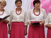 Zespół "Zorza" z Dereźni gościem  pikniku rodzinnego w Woli Dereźniańskiej