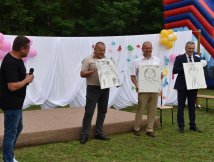 Zespół "Zorza" z Dereźni gościem  pikniku rodzinnego w Woli Dereźniańskiej