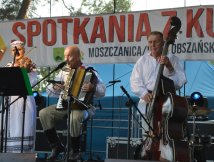 Koncert Krążałki  na granicy w Moszczanicy 